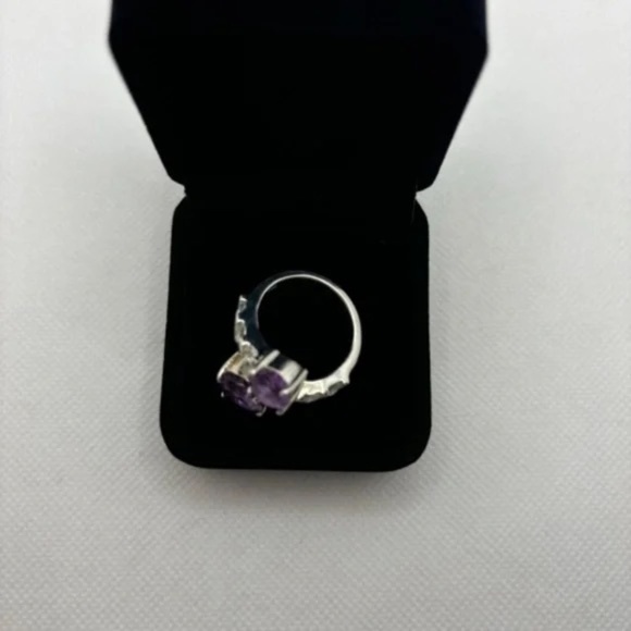 Cocktail Ring, .925 Sterling Silver, 2 Amethyst & 6 White Topaz gems, SZ 9, 9.4g - Picture 3 of 5